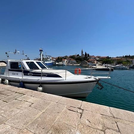 Apartmani Ciklic Dobropoljana Buitenkant foto