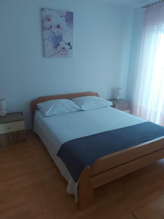 Apartmani Ciklic Dobropoljana Buitenkant foto