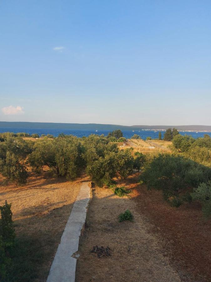Apartmani Ciklic Dobropoljana Buitenkant foto