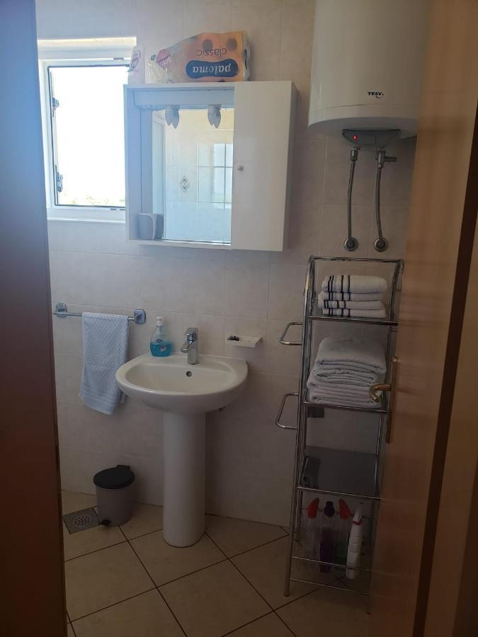 Apartmani Ciklic Dobropoljana Buitenkant foto