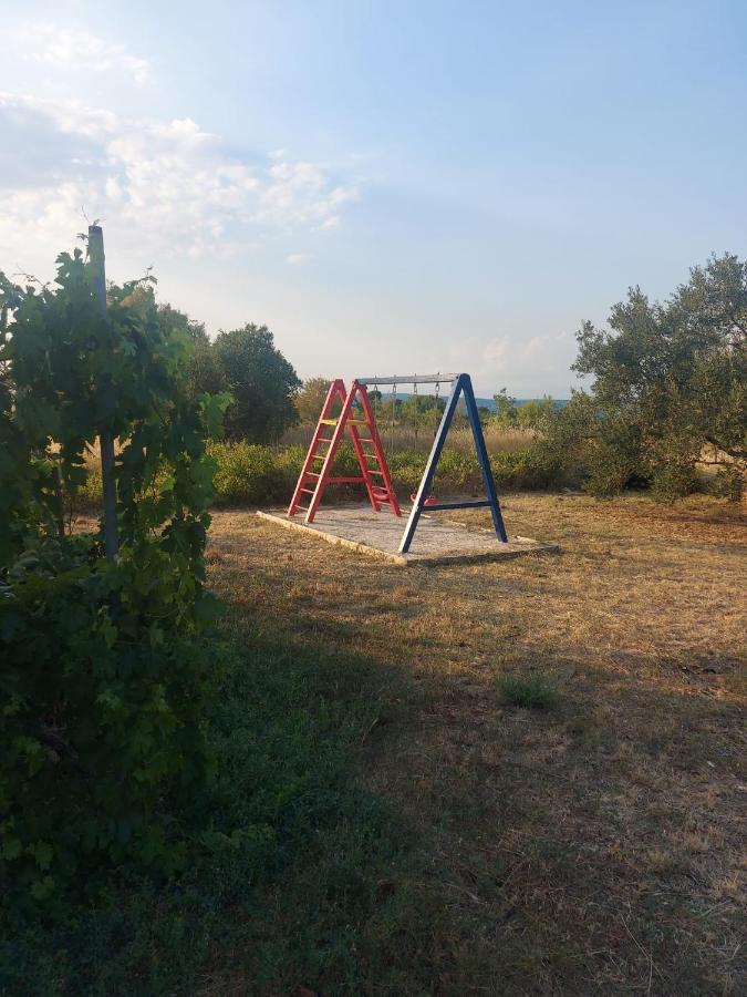 Apartmani Ciklic Dobropoljana Buitenkant foto