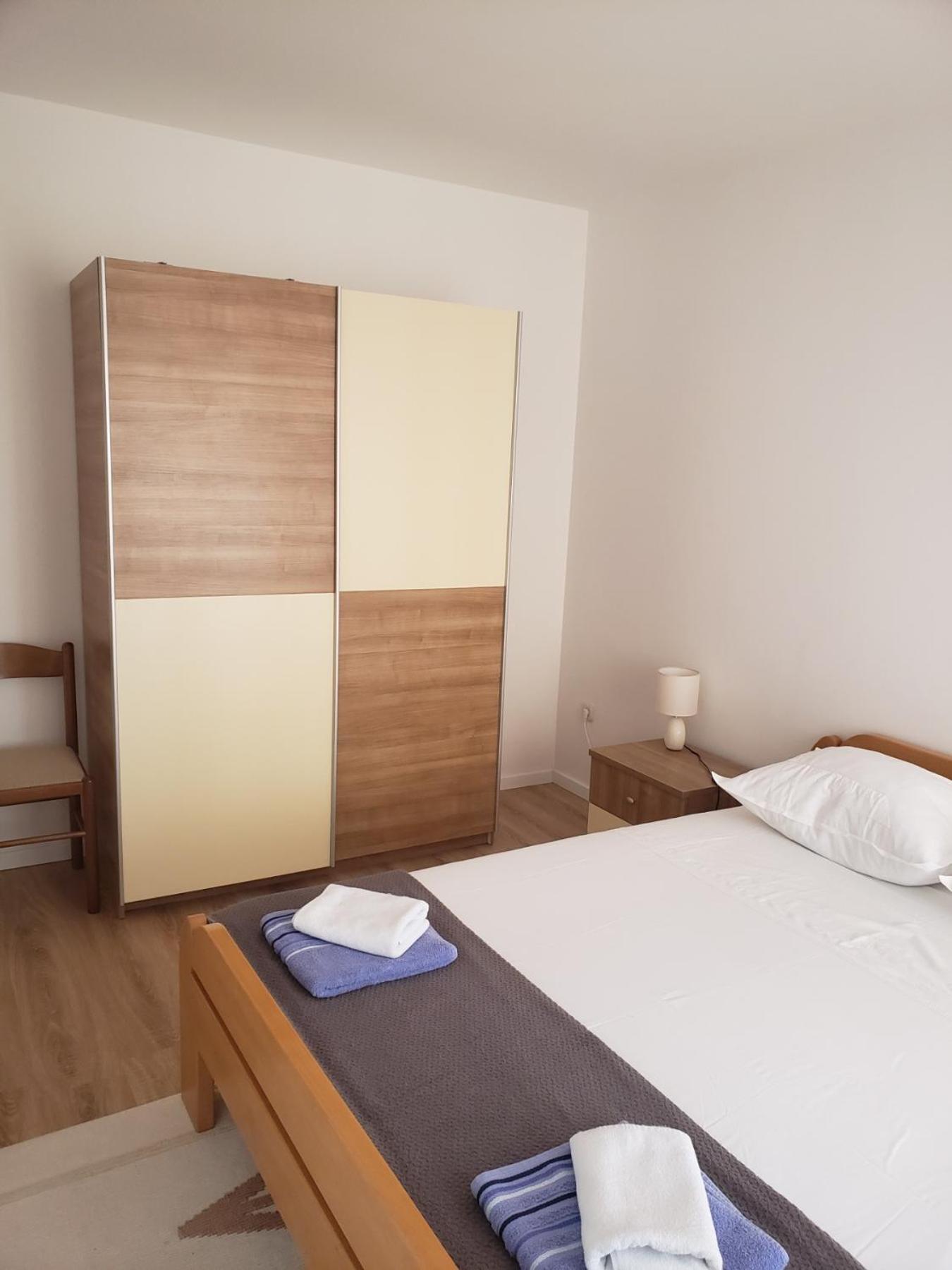 Apartmani Ciklic Dobropoljana Buitenkant foto