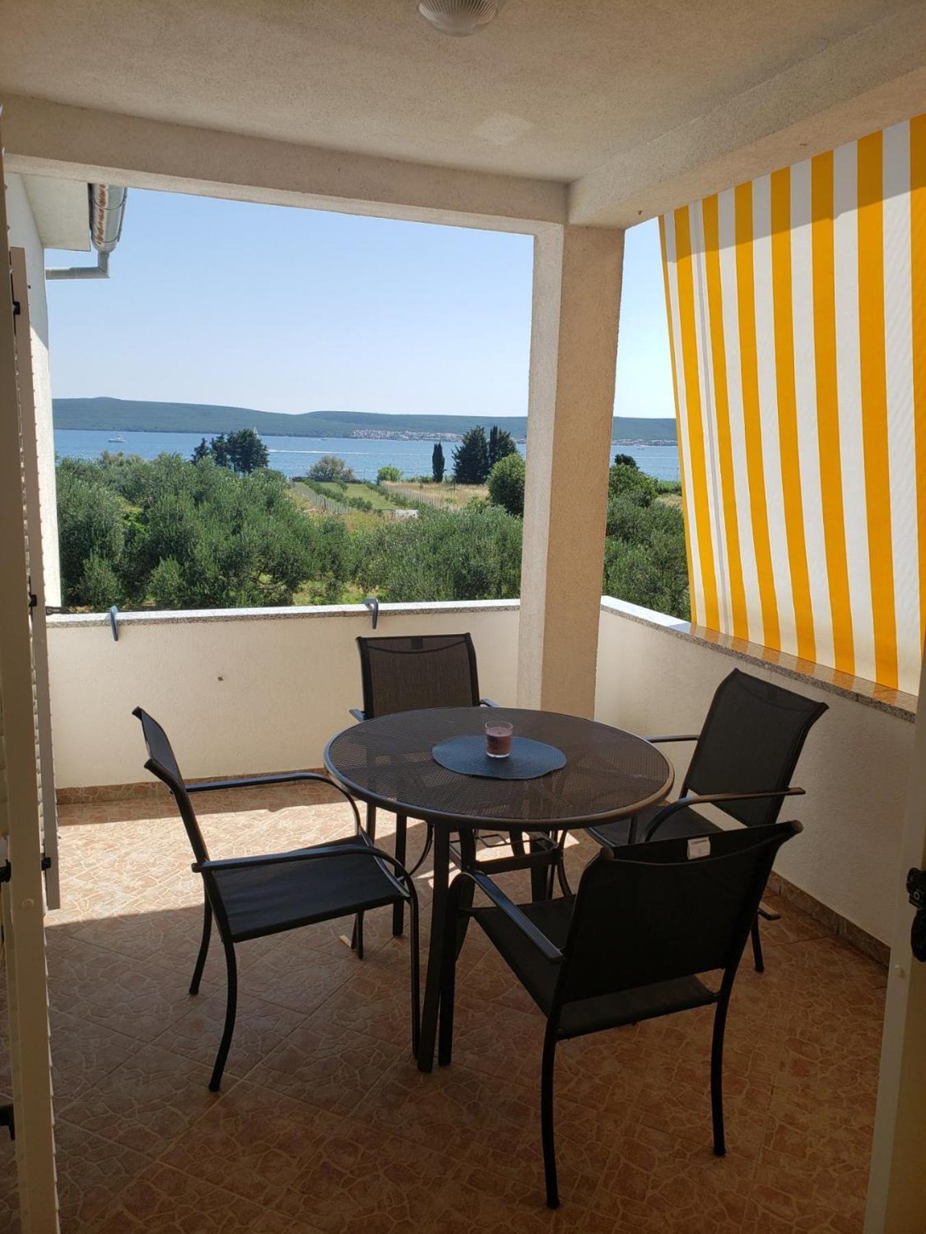 Apartmani Ciklic Dobropoljana Buitenkant foto